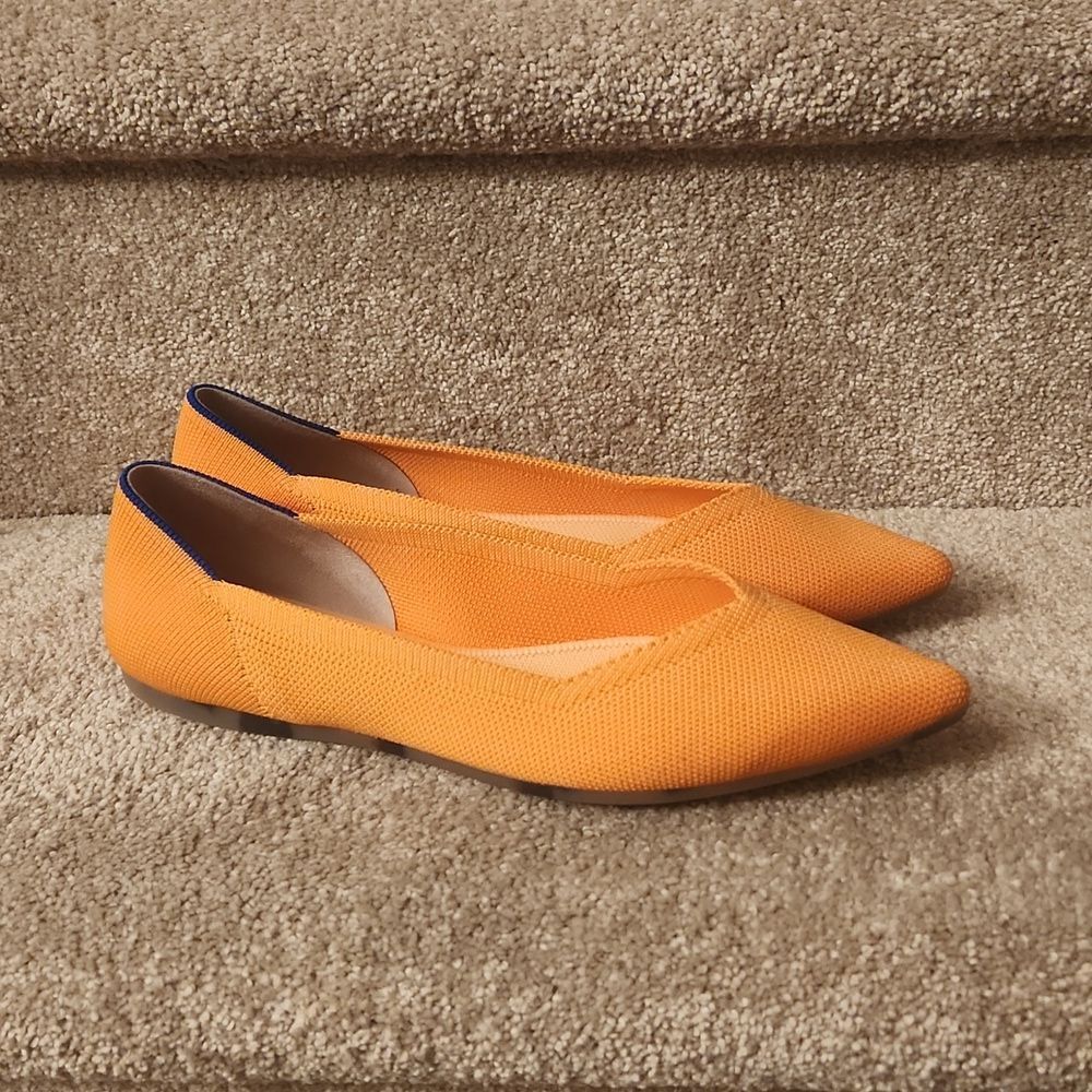Rothy's The Point Orange Pointy-Toed Flats w/ Camo-Print Soles Size 8.5